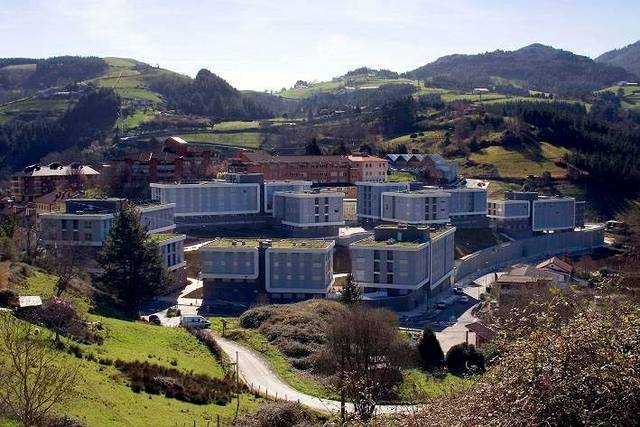 Local comercial en Alquiler en Hirigibel Kalea, 12 en Mutriku