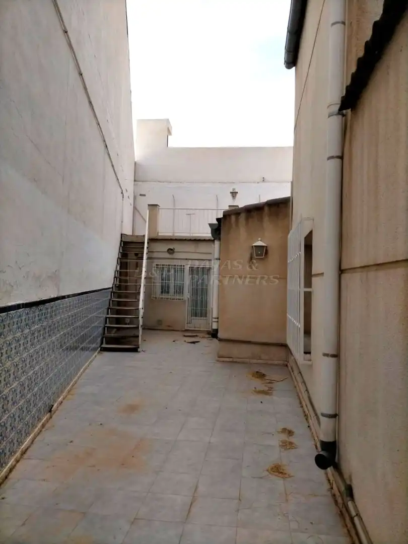 Casa o xalet en venda en Orihuela amb Jardí privat, Terrassa i Traster