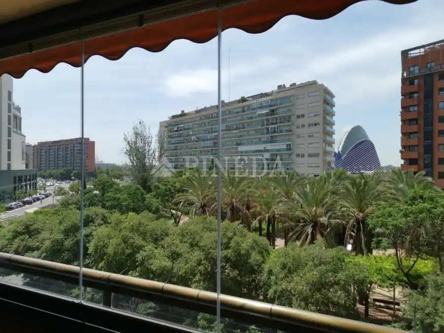 Vista exterior de Pis de lloguer en Valencia amb Aire condicionat, Calefacció i Terrassa
