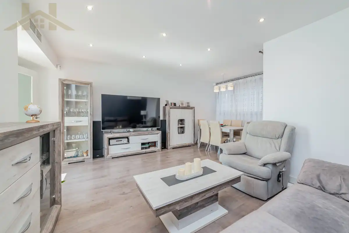 Living room of Attic for sale in Valdemoro  with Air Conditioner, Heating and Terrace