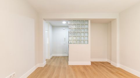 Photo 5 of Flat for sale in Calle Entre Arroyos, Media Legua, Madrid Capital
