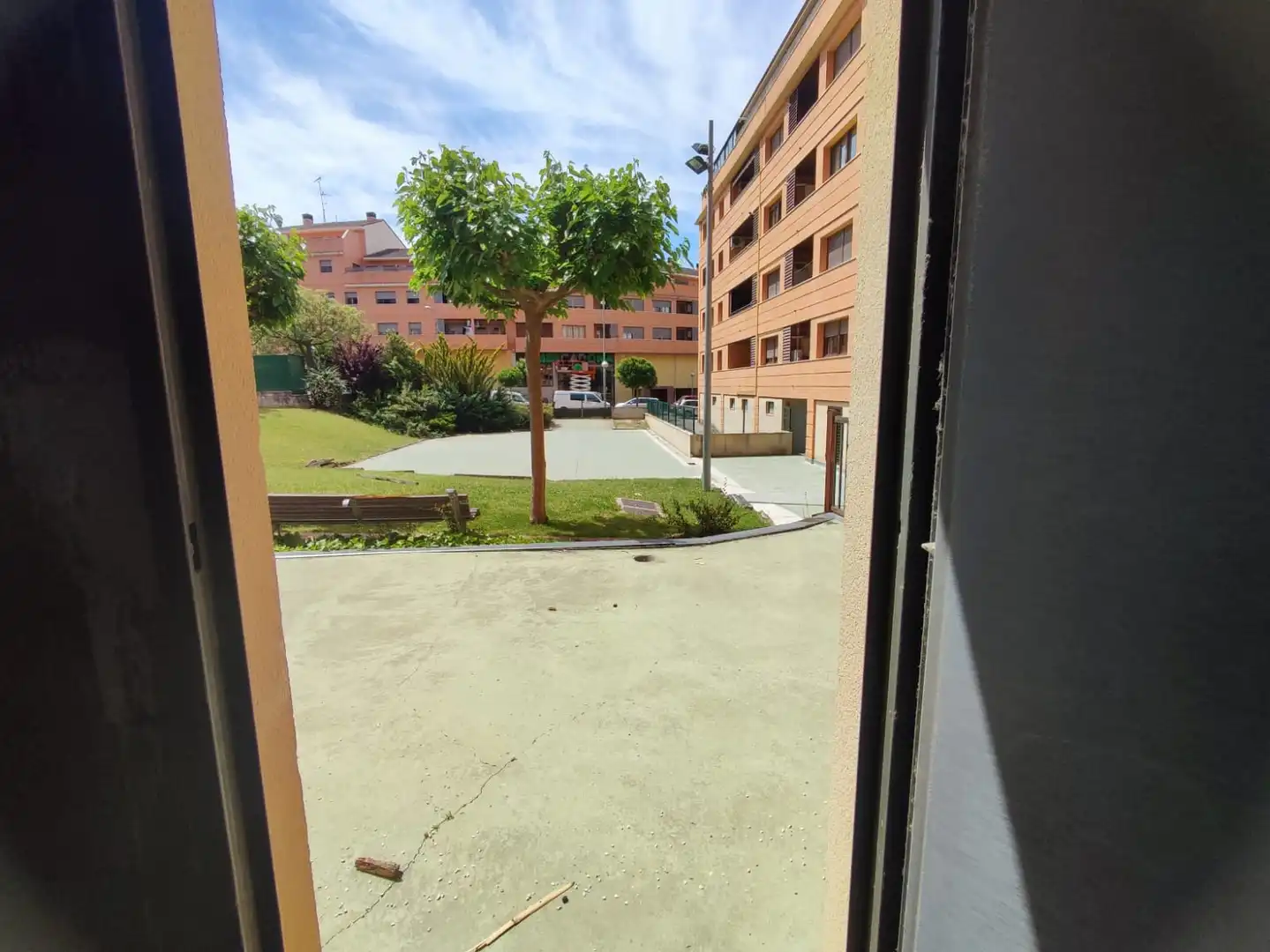 Local comercial en venda a Barbastro, imagen 7