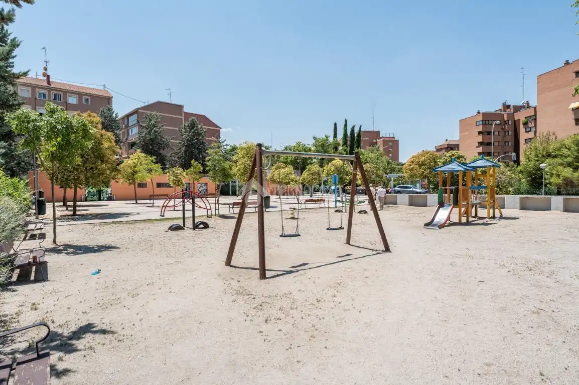 Exterior view of Flat for sale in Madrid  with Air Conditioner and Heating
