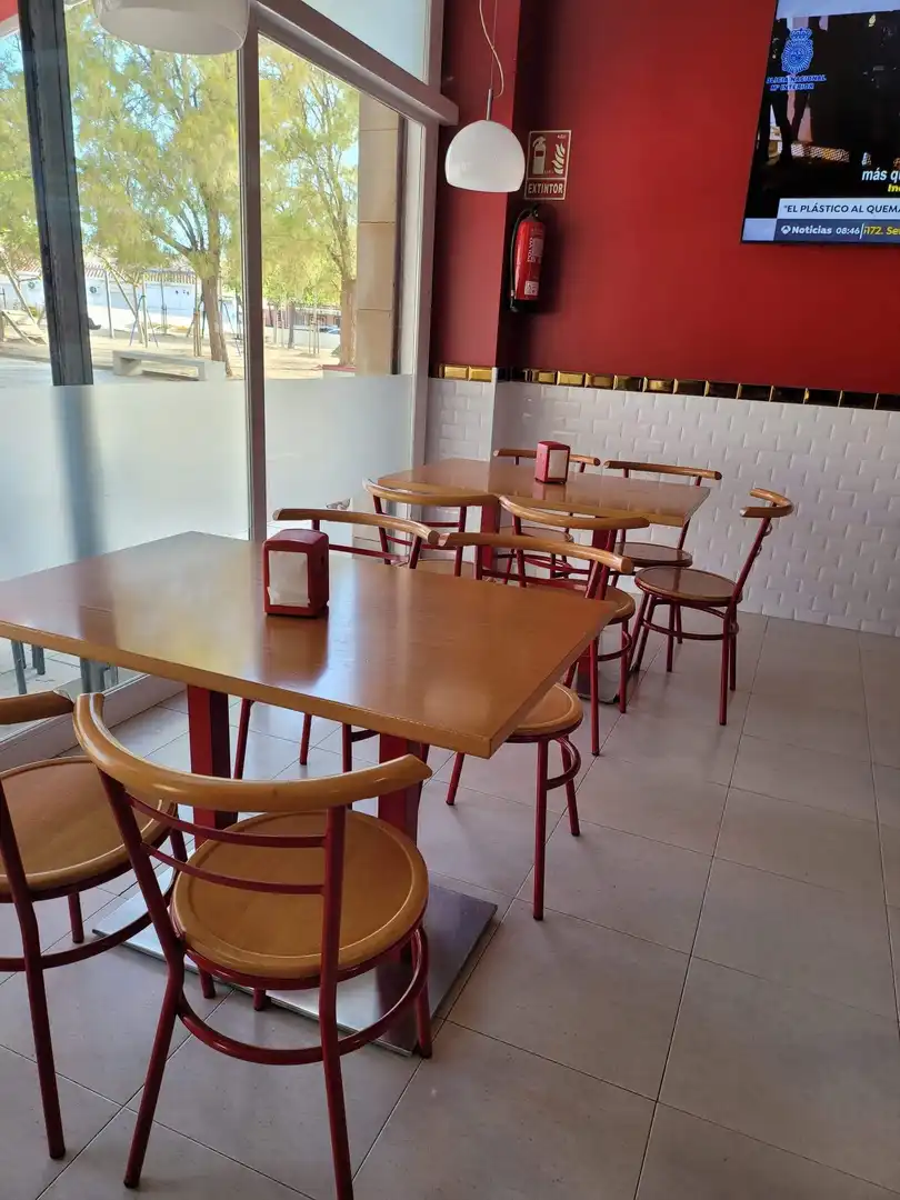 Commercial properties for transfer in Torredembarra  with Air Conditioner, Heating and Terrace
