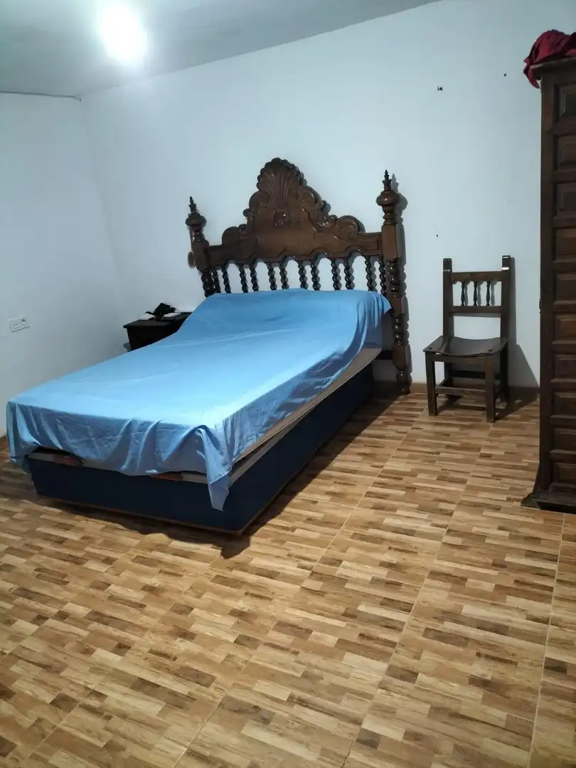 Dormitori de Finca rústica en venda en Albarreal de Tajo amb Aire condicionat, Calefacció i Jardí privat