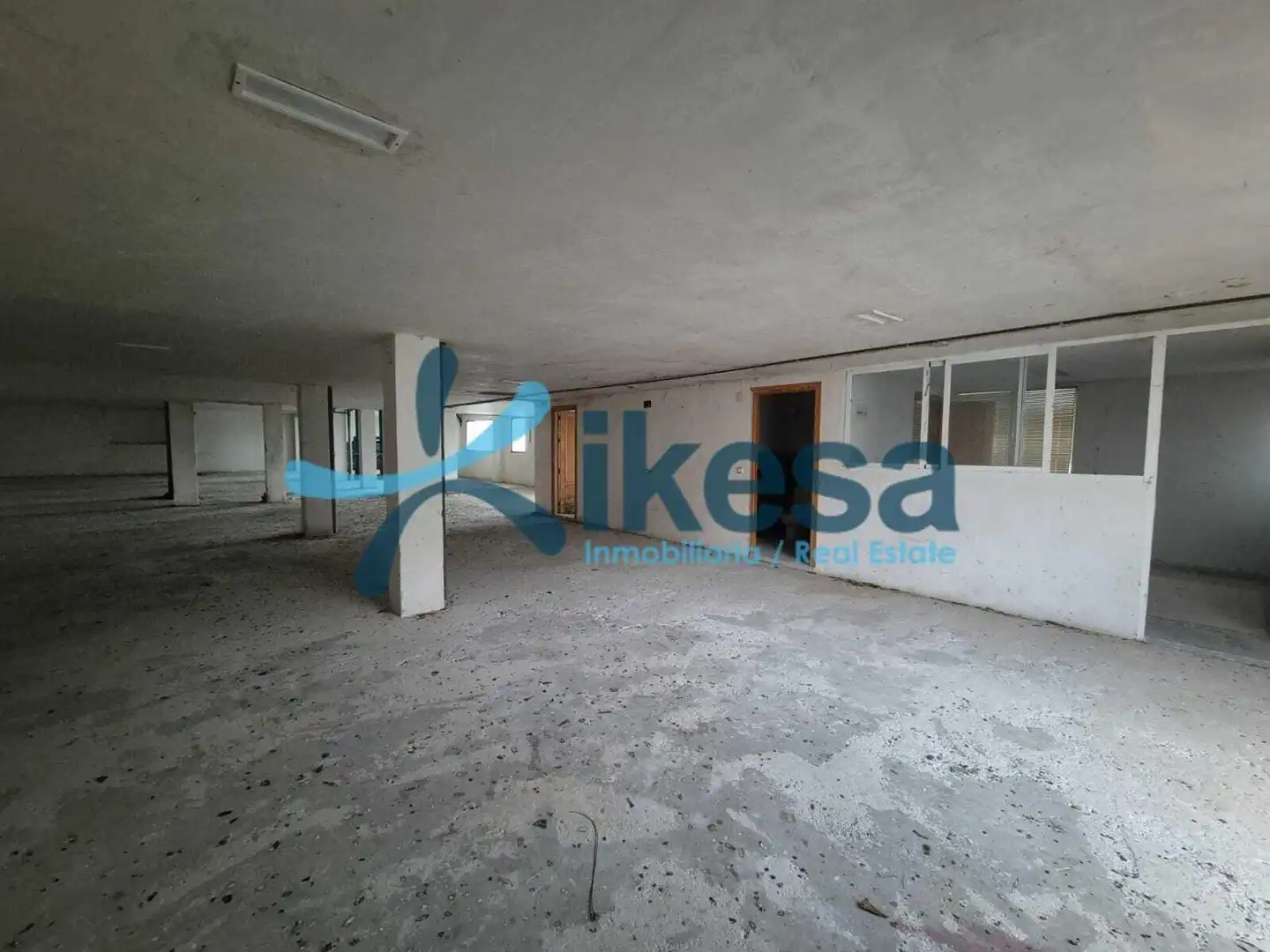 Business premises for sale in Santa Cruz del Comercio, imagen 3