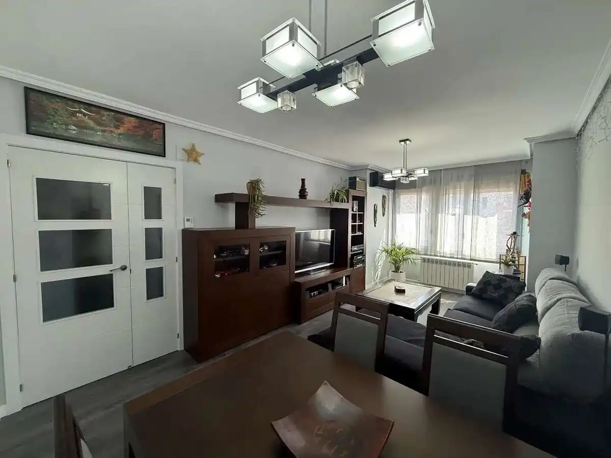 Flat with terrace for sale in Barajas, imagen 2