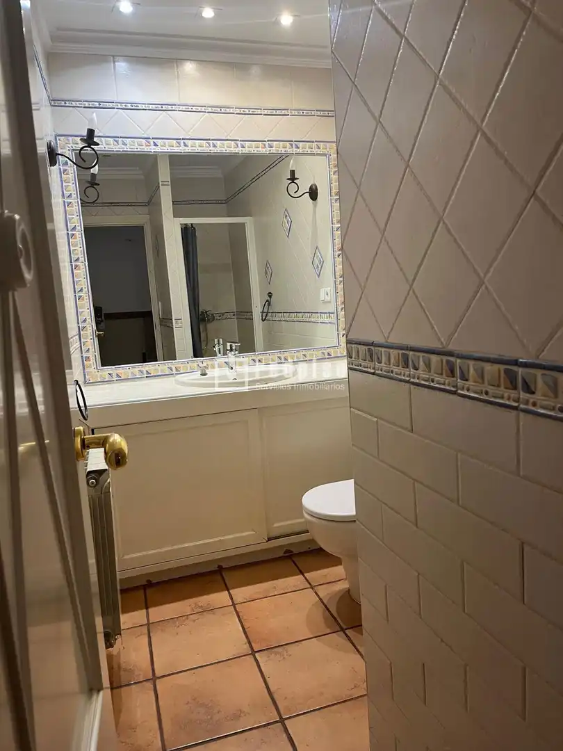 Baño de Casa o chalet en venta en Pozuelo de Alarcón con Aire acondicionado, Calefacción y Terraza