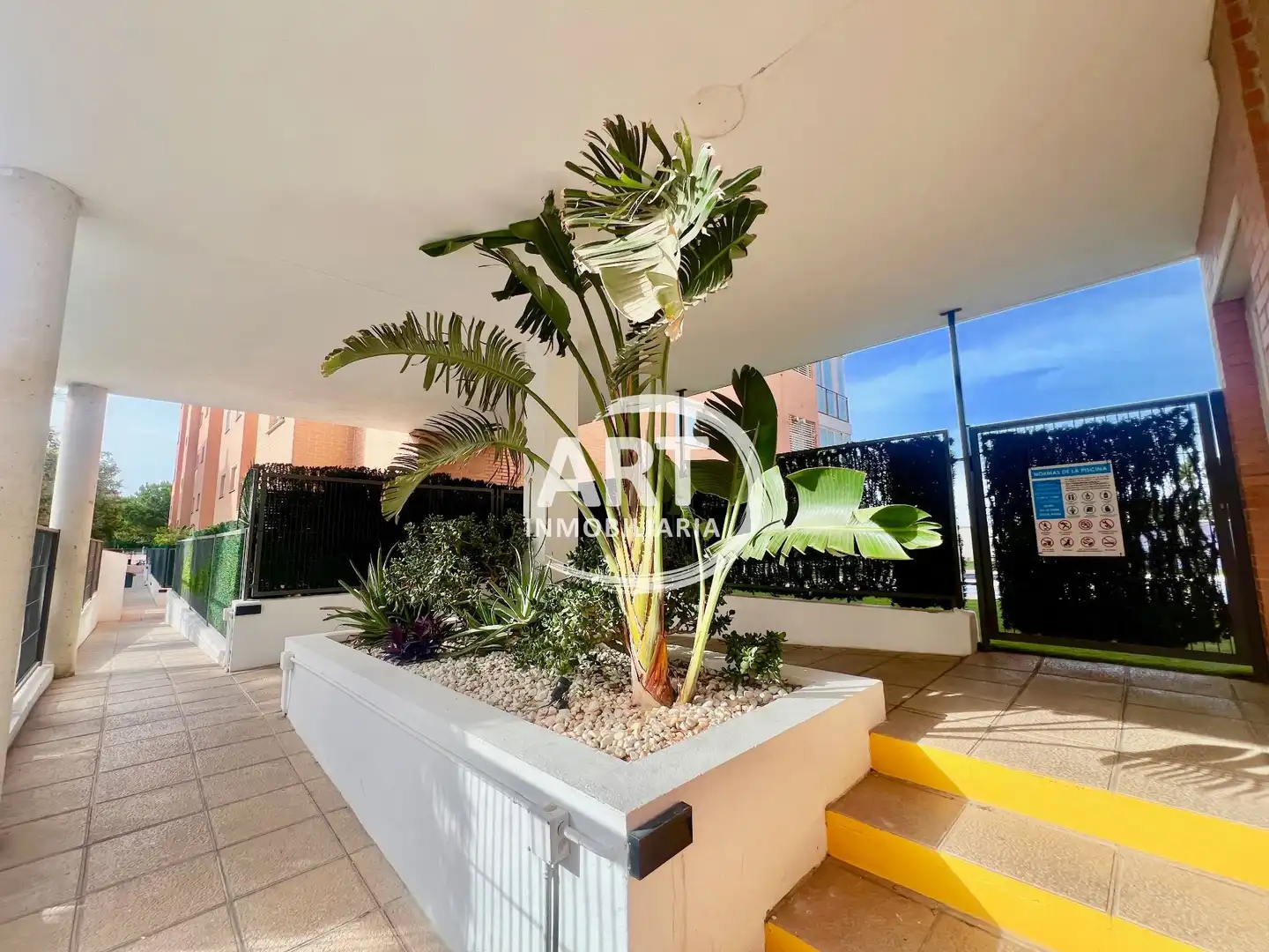Jardín de Piso en venta en Paterna con Aire acondicionado, Calefacción y Terraza