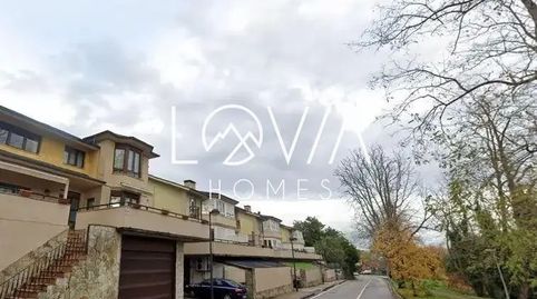 Foto 2 de Piso en venta en Barrio Torres el Milagro, Cerezo - Aspla - Torres, Torrelavega