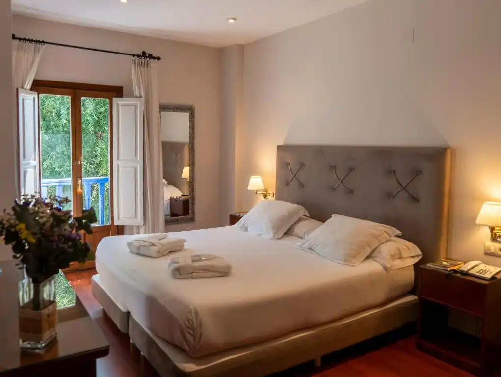 Bedroom of Buildings for sale in Jarandilla de la Vera