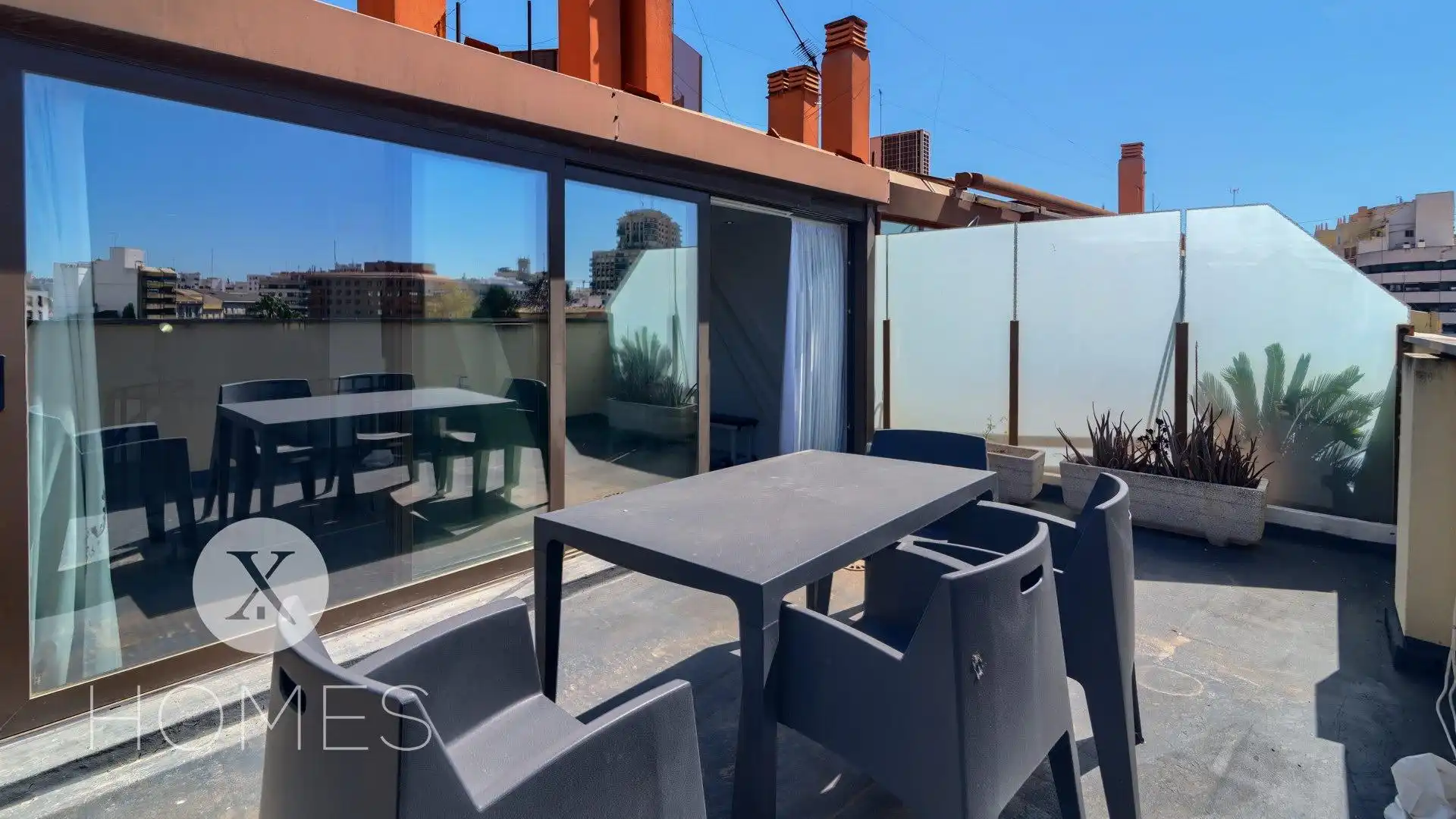 Terrasse von Maisonette zur Miete in Valencia mit Klimaanlage, Heizung und Möbliert