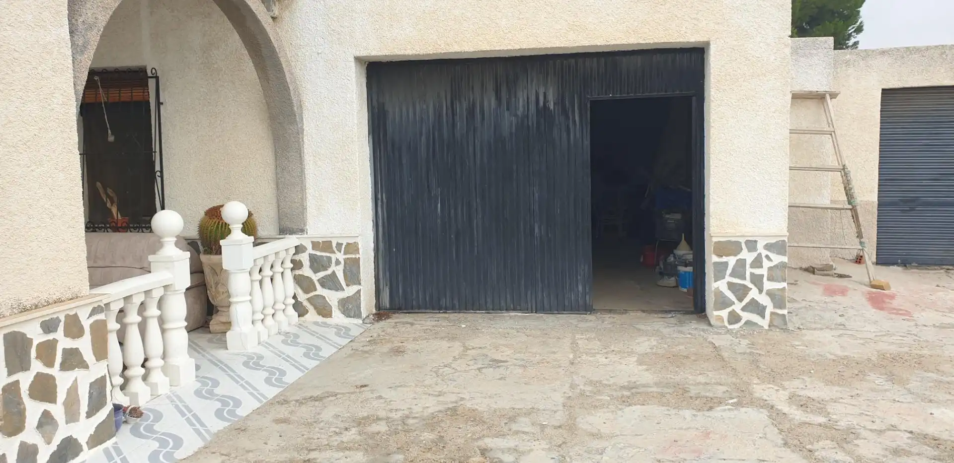 Casa amb piscina en venda a Carretera Virgen del Camino 5, imagen 6
