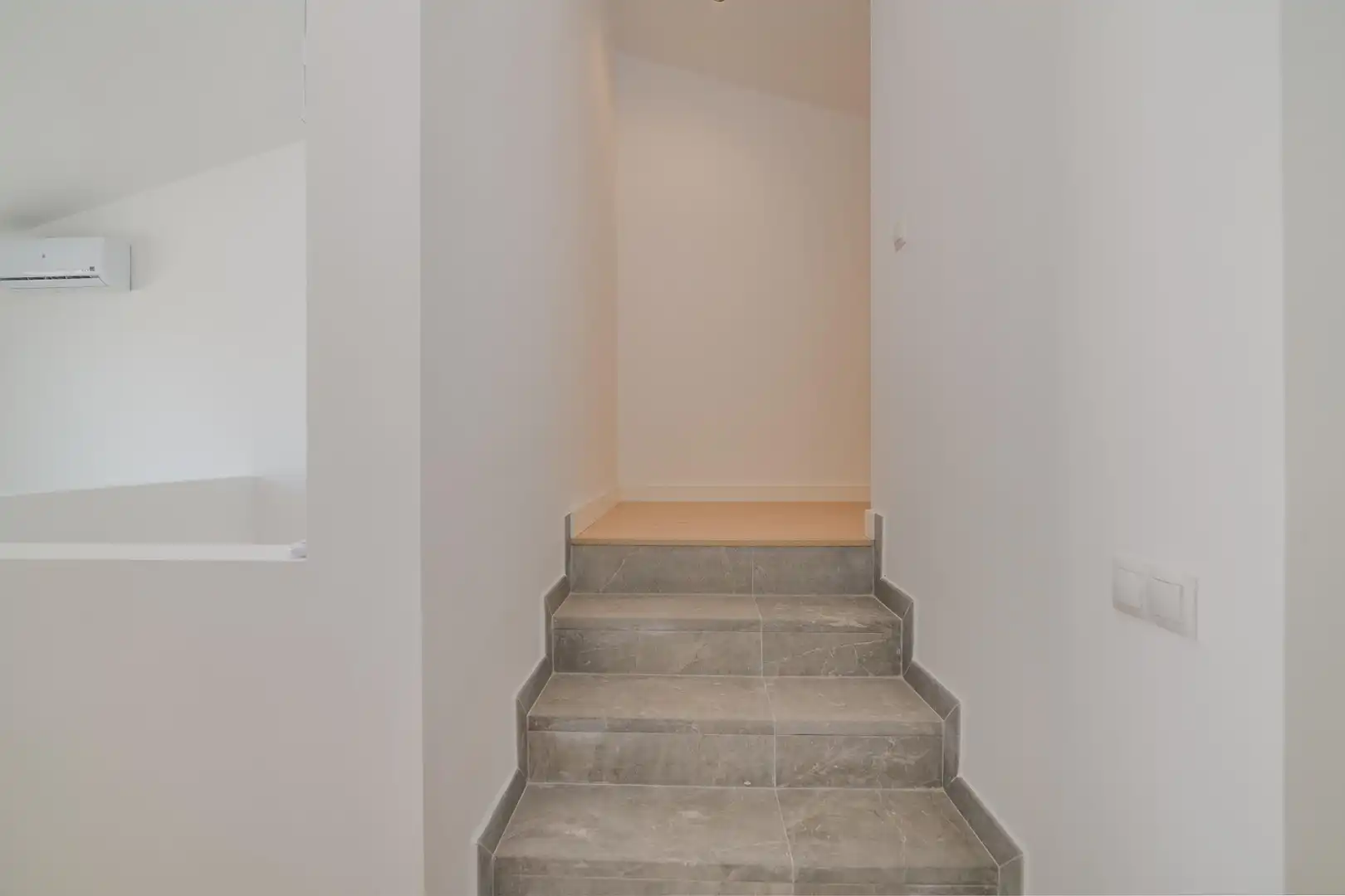 Penthouse with terrace for sale in Carrer Victòria 95, imagen 62