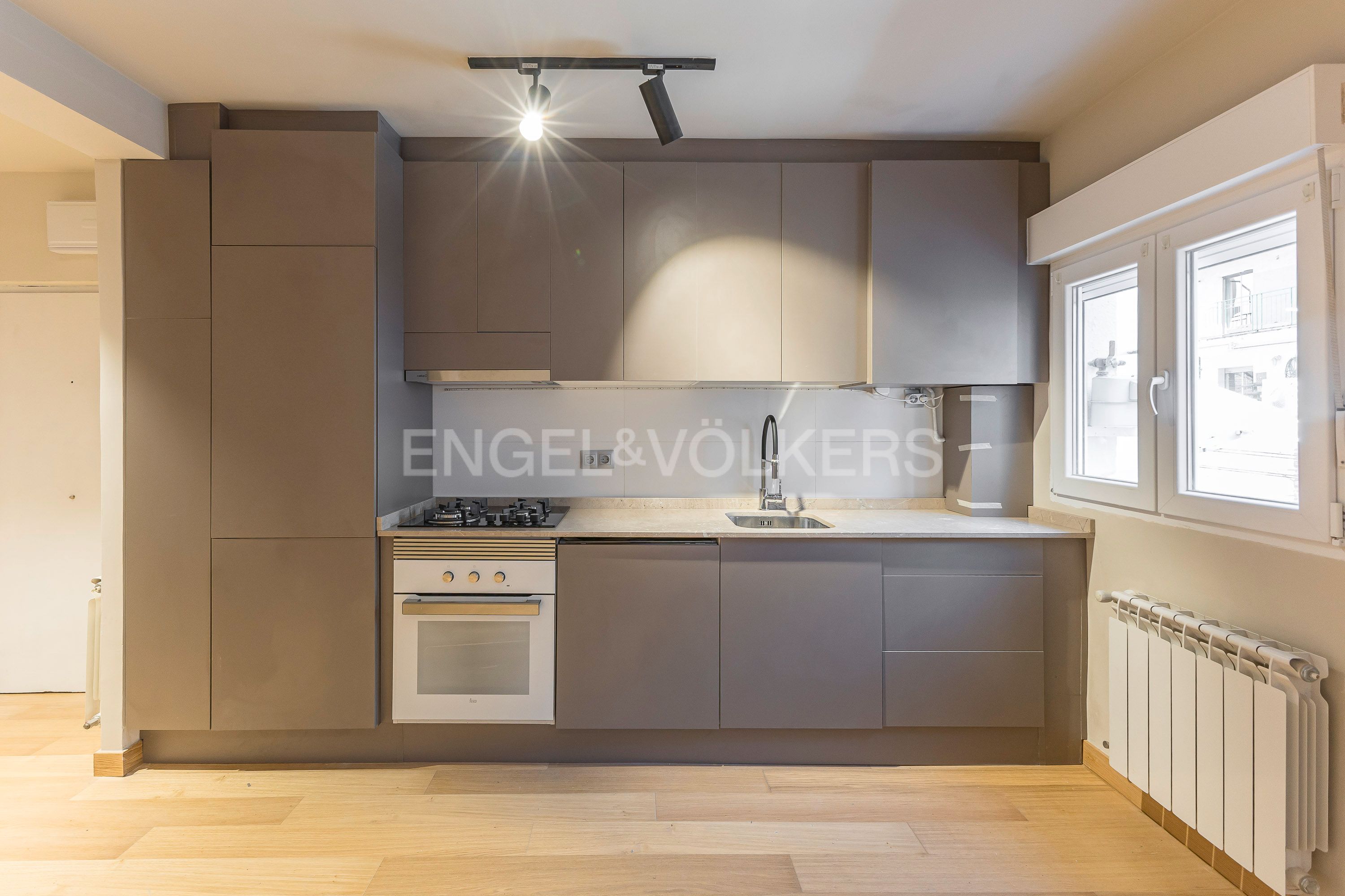 Cuina de Apartament en venda en  Madrid Capital amb Aire condicionat i Calefacció