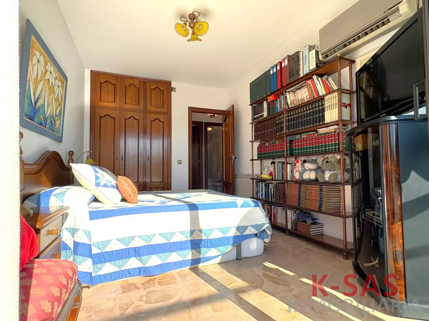 Casa amb piscina en venda a Carrer de les Tres Torres 6, imagen 12