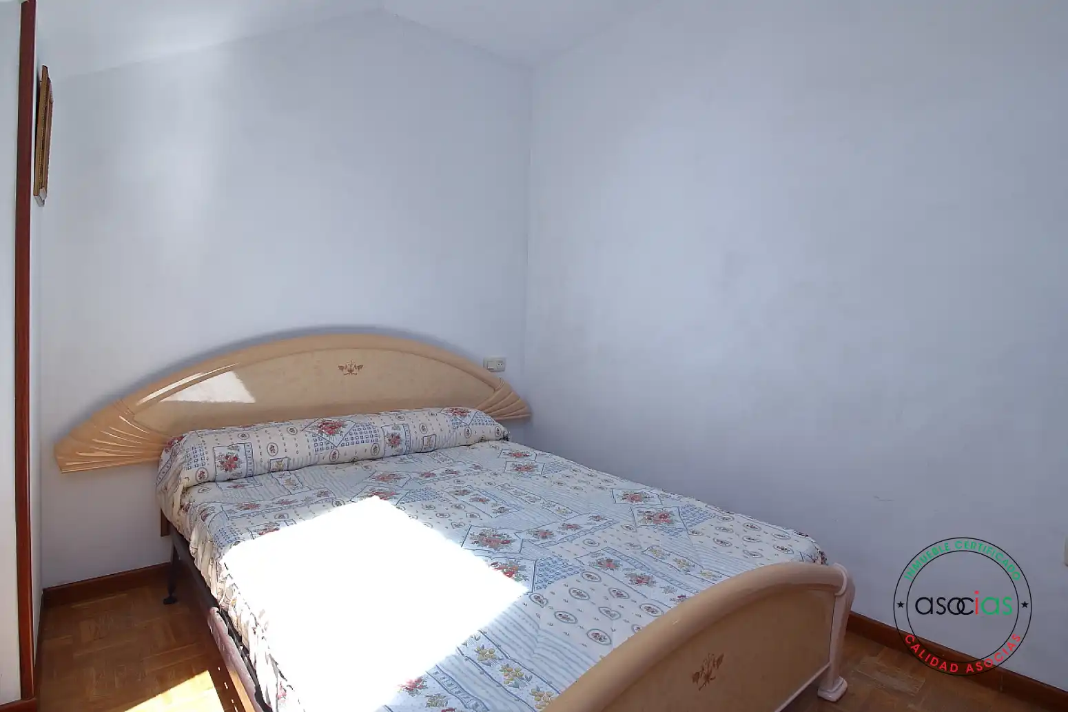 Bedroom of Flat for sale in Gijón   with Heating, Parquet flooring and Storage room