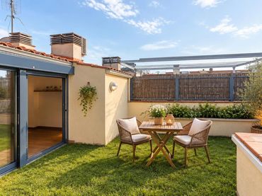 Duplex with balcony for sale in Centre - Sant Oleguer