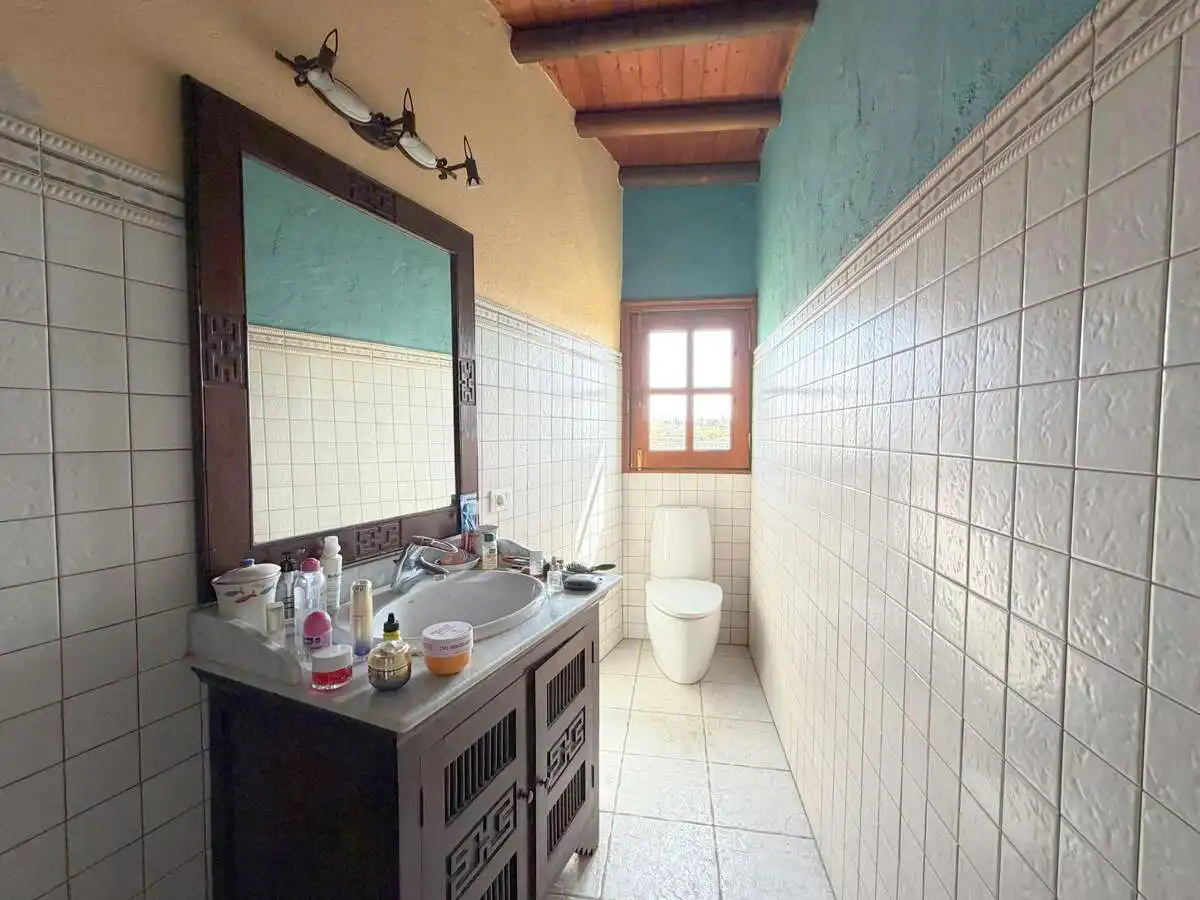 Bany de Casa o xalet en venda en Tías amb Terrassa, Piscina i Moblat