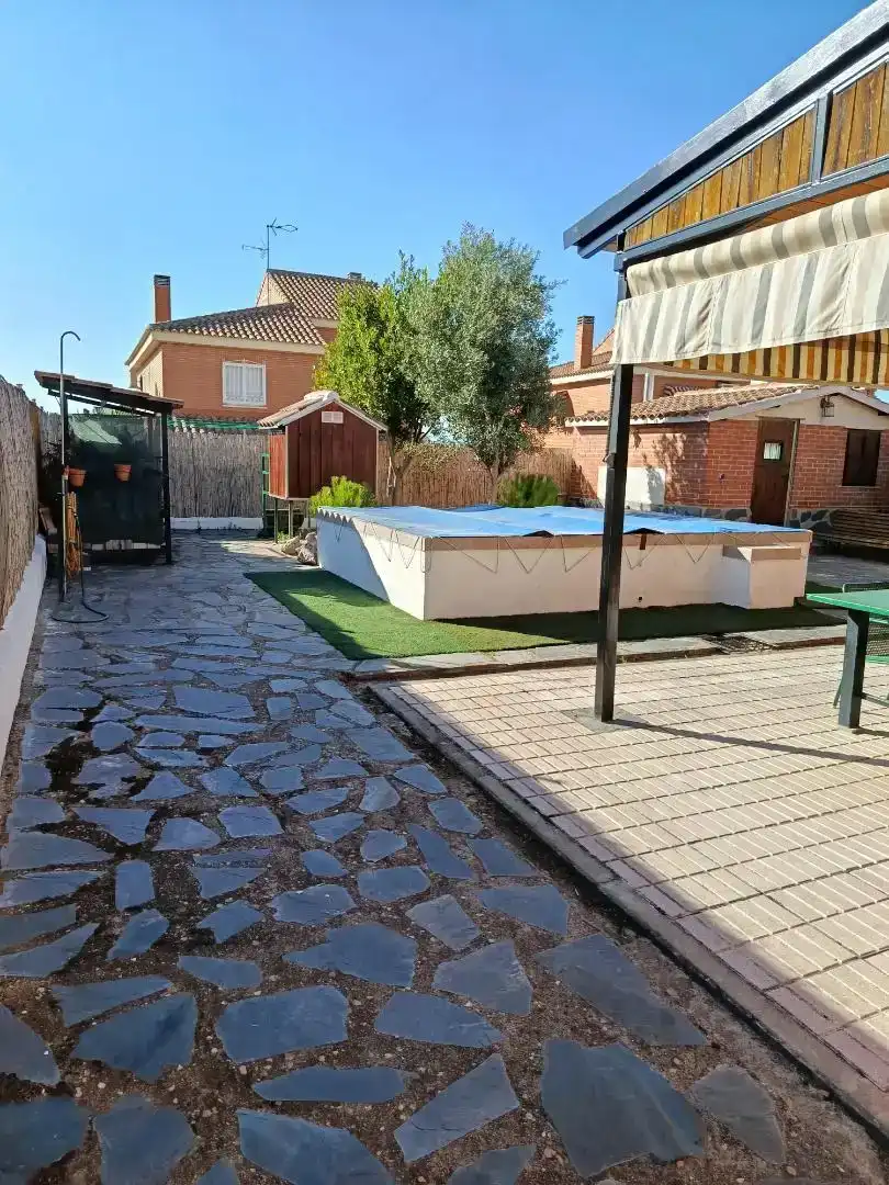 Piscina de Casa o chalet en venta en Moraleja de Enmedio con Piscina y Balcón