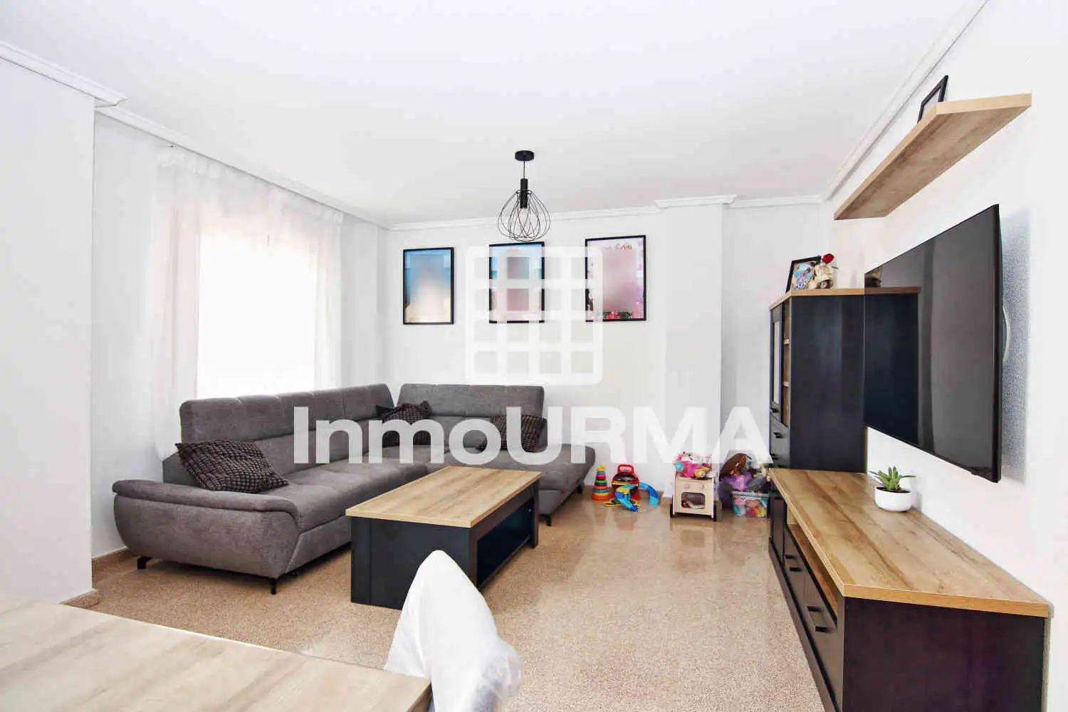 Sala d'estar de Casa adosada en venda en Aspe amb Aire condicionat, Terrassa i Moblat