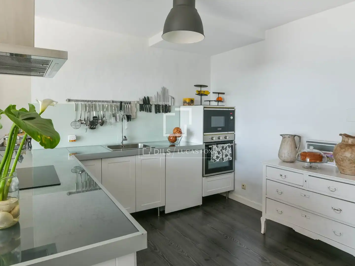 Cocina de Casa o chalet en venta en Málaga con Aire acondicionado, Calefacción y Jardín privado