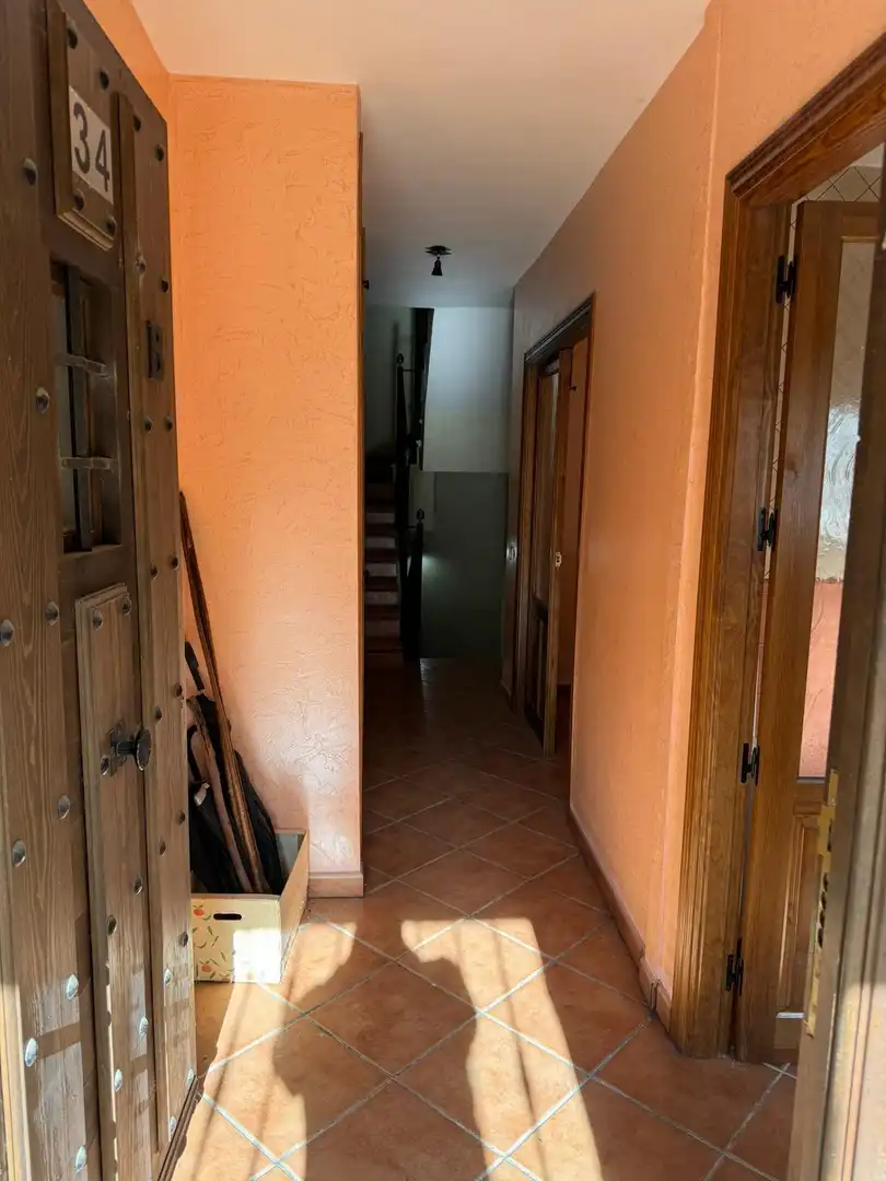 Detached homes for sale in Alocén  with Heating, Storage room and Balcony