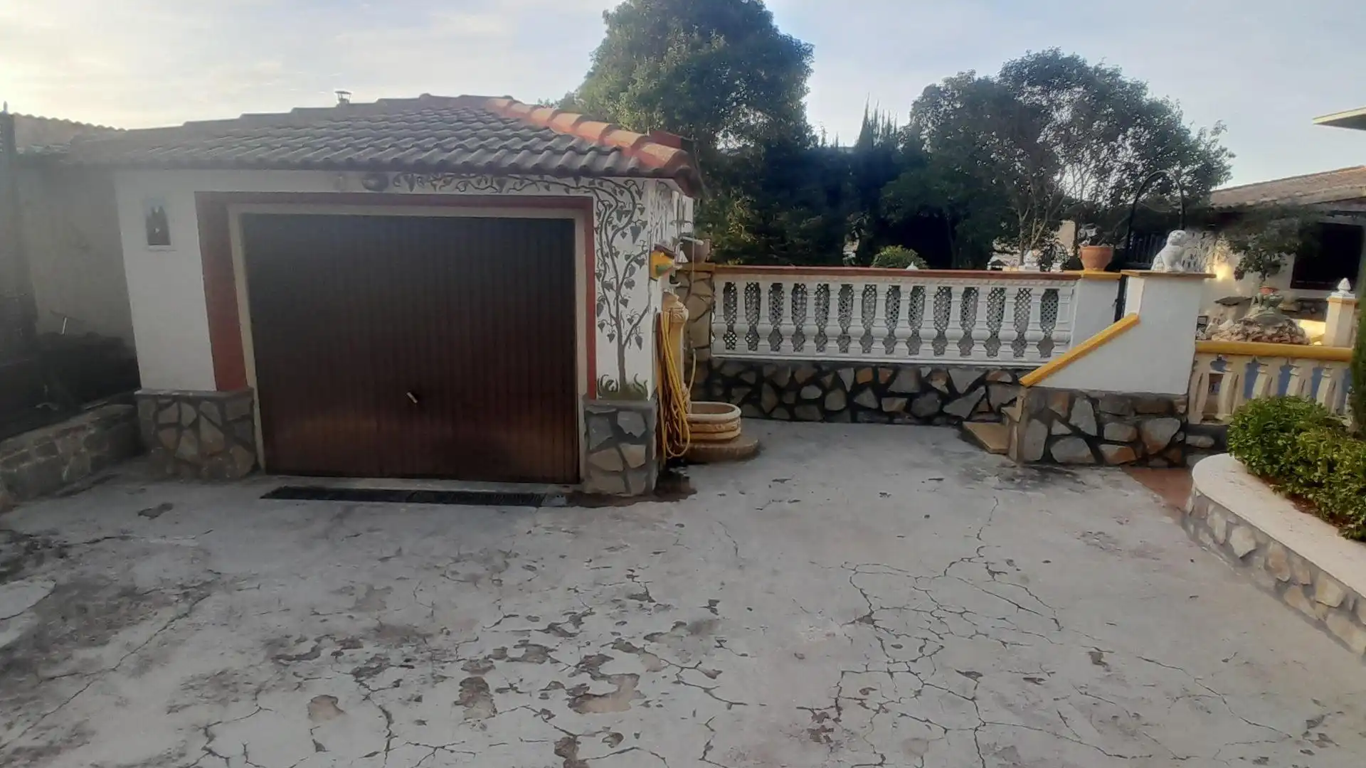 Exterior view of Houses for sale in Yecla  with Air Conditioner, Heating and Private garden