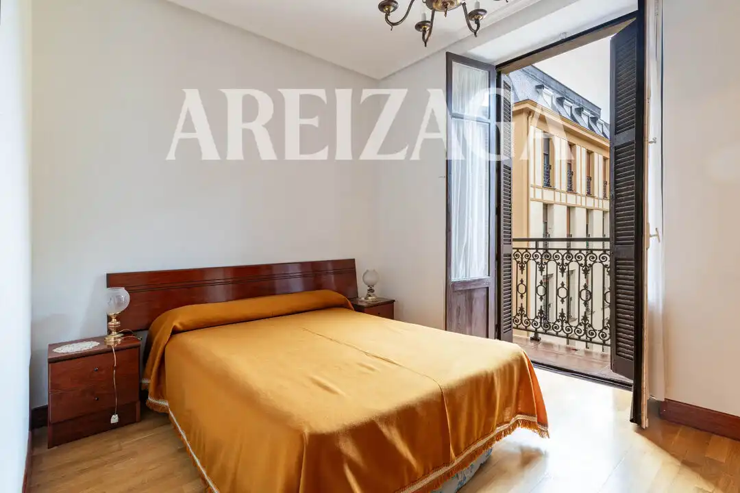Bedroom of Flat for sale in Donostia - San Sebastián   with Heating