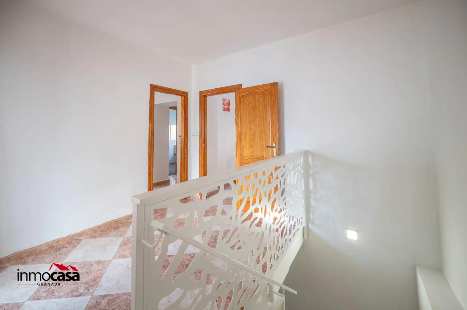 Casa adosada en venda en Atarfe amb Calefacció, Terrassa i Piscina