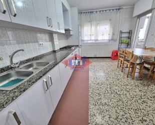 Kitchen of Flat for sale in Salceda de Caselas  with Balcony