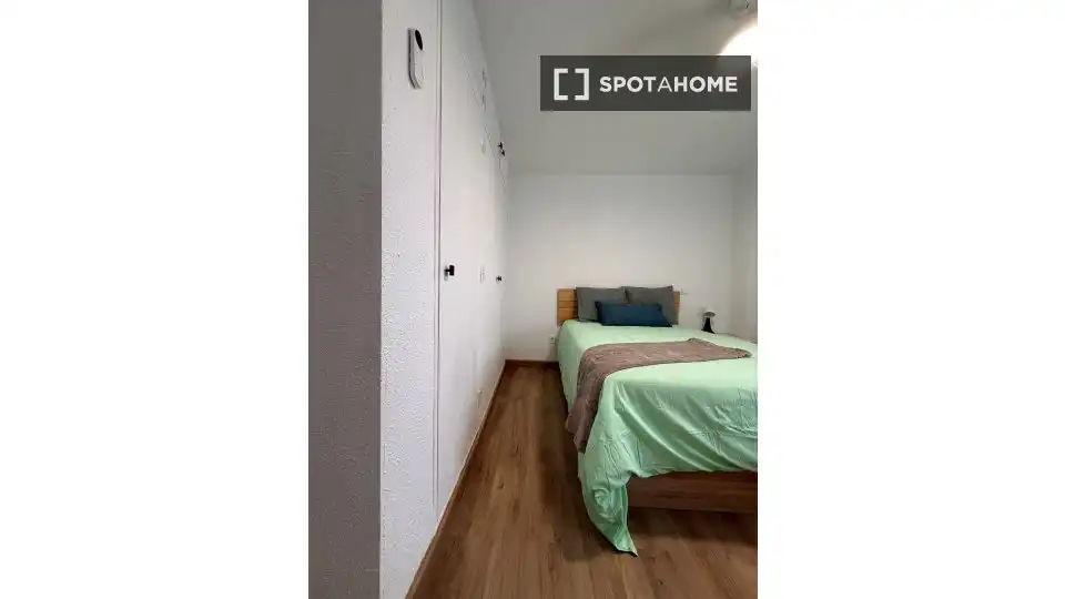 Room in Lucero