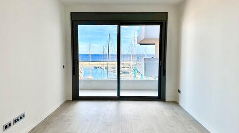 Foto 3 de Piso en venta en Carrer D'eduard Maristany, Port, Badalona