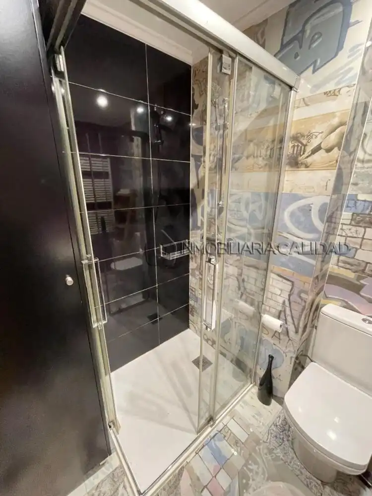 Bathroom of Flat for rent in Burgos  with Heating and Furnished