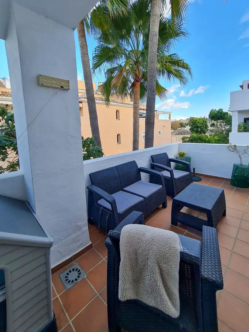 Home with pool for sale in Nueva Andalucía, imagen 2