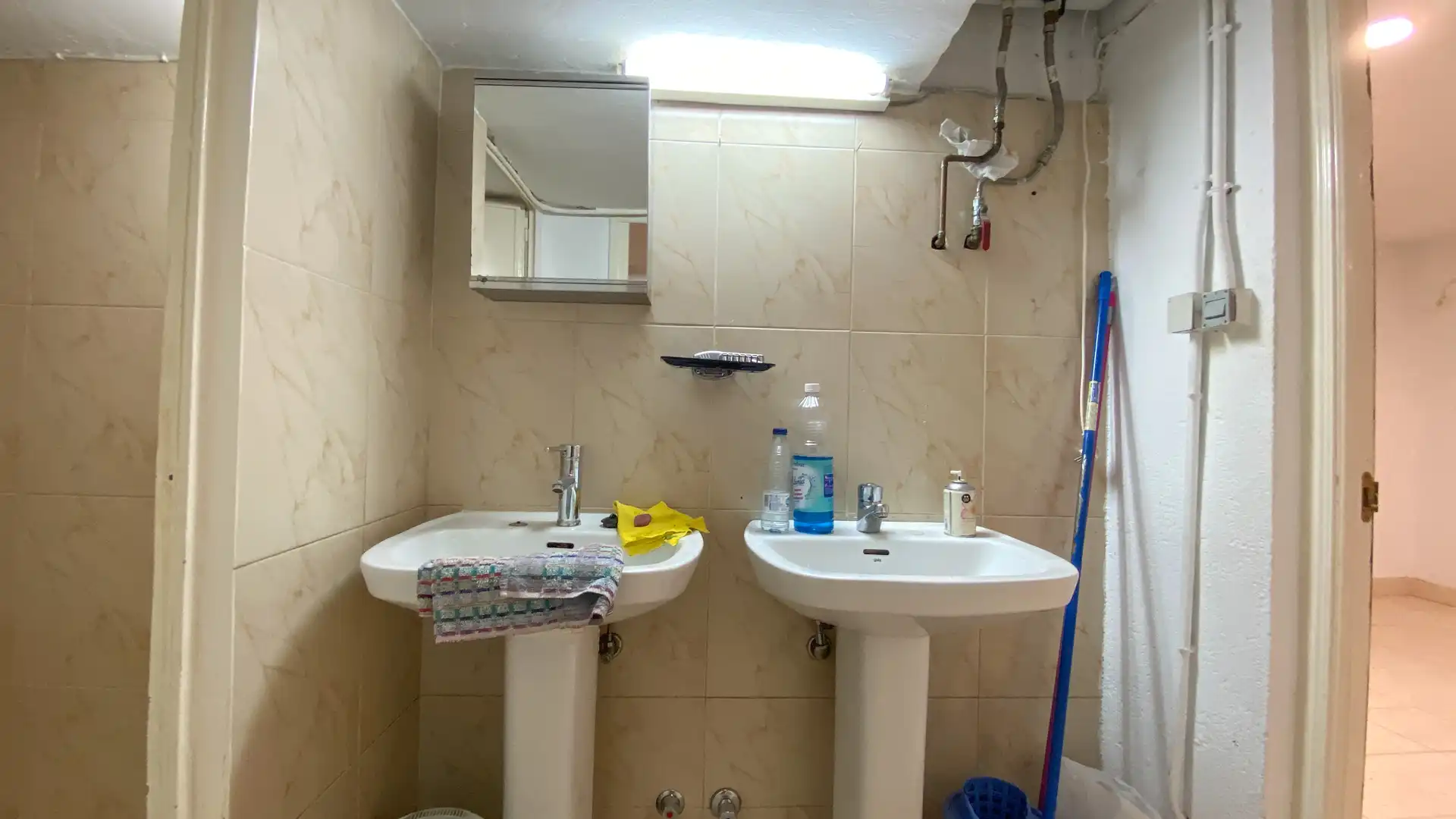 Baño de Local de alquiler en Madrid