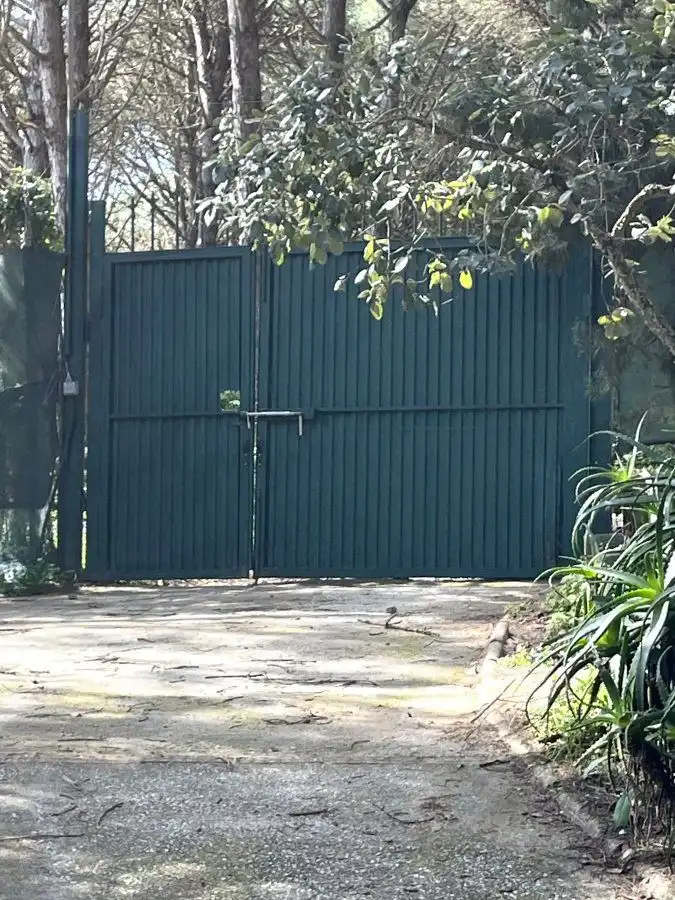 Vista exterior de Casa o xalet en venda en San Roque amb Calefacció, Jardí privat i Traster