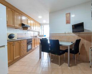 Kitchen of Flat to rent in Torrent  with Air Conditioner, Furnished and Oven