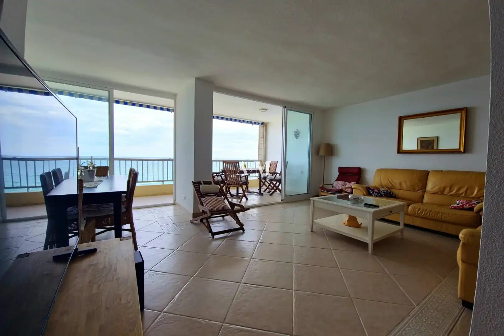 Sala de estar de Piso de alquiler en Torrevieja con Aire acondicionado, Calefacción y Amueblado
