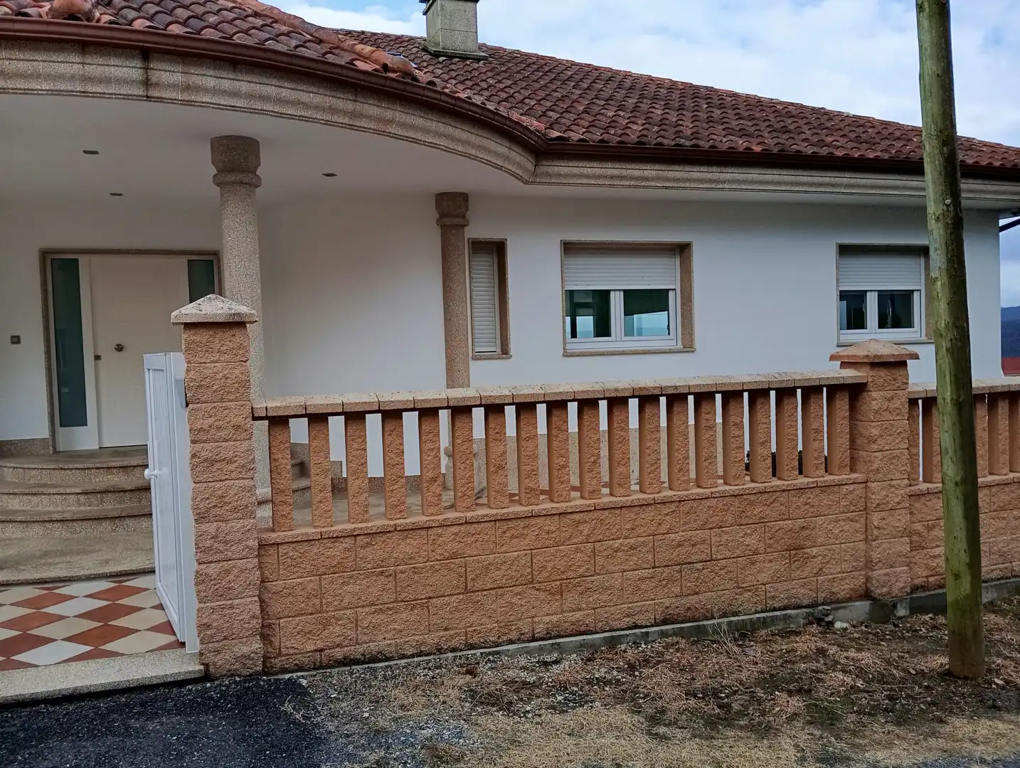 Vista exterior de Casa o chalet de alquiler en Carballo con Amueblado, Horno y Se aceptan mascotas