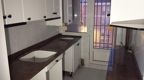 Foto 2 de Piso en venta en C/ Alcacias I, Peñacastillo - Nueva Montaña, Cantabria