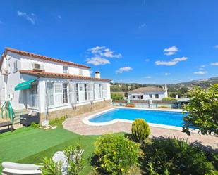 Vista exterior de Casa o xalet en venda en Sitges amb Aire condicionat, Calefacció i Jardí privat