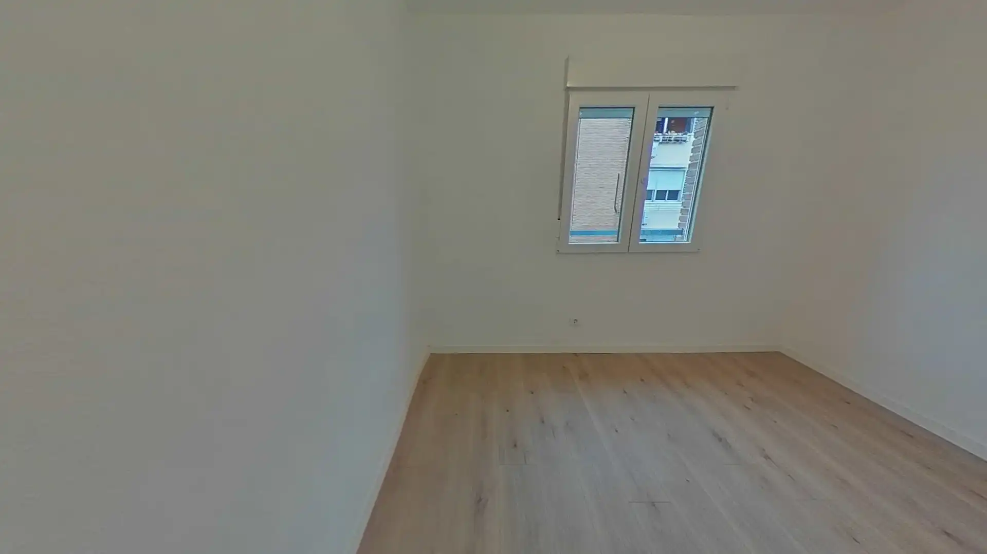 Dormitori de Pis en venda en Madrid amb Parquet