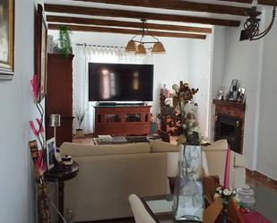 Living room of Single-family semi-detached for sale in Vélez-Málaga  with Terrace and Swimming Pool