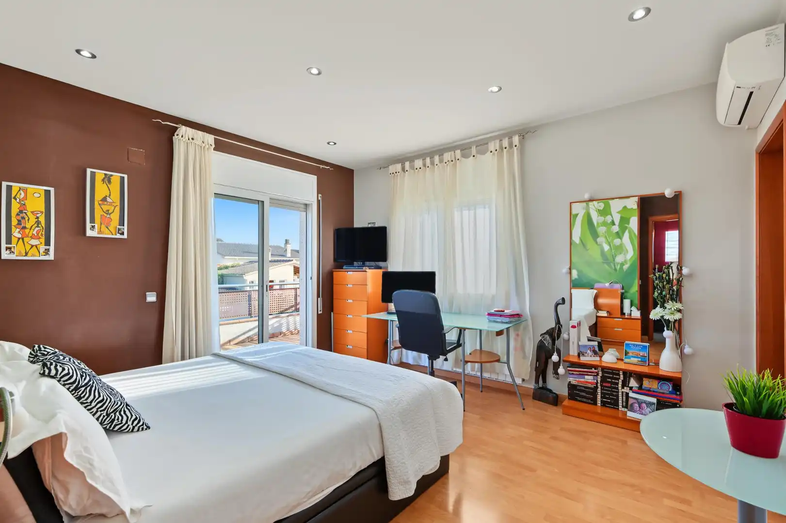 Maison rustique avec piscine à vendre à 44 Carrer Gironés #Urb. King Park, imagen 33