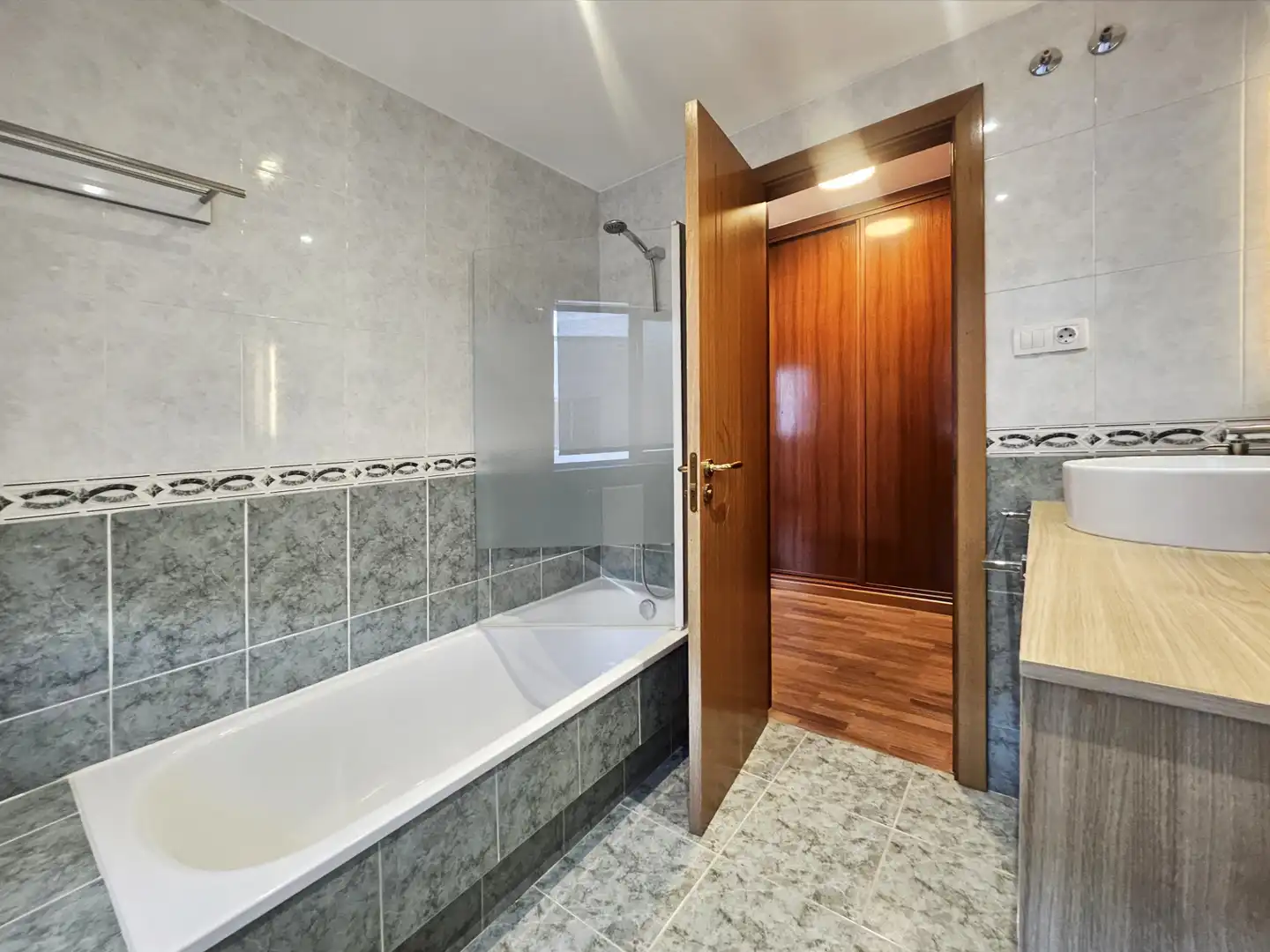 Appartement avec ascenseur à louer à Avenida Xoán Carlos I, imagen 21