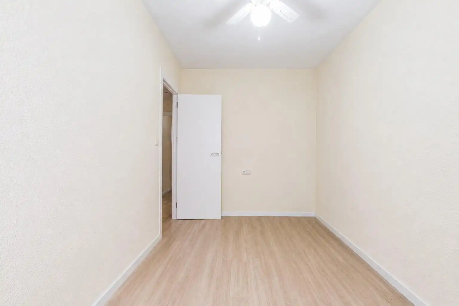 Habitación de Piso en venta en Murcia con Trastero