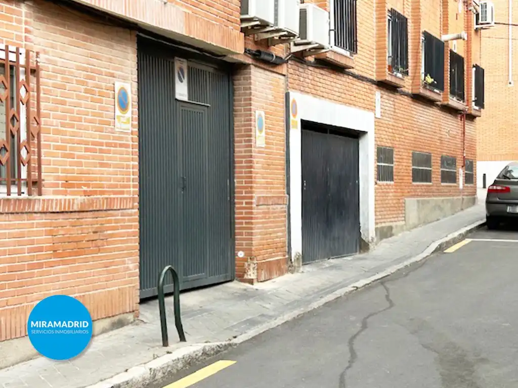 Parking de Garaje en venta en Madrid