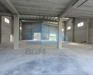 Industrial buildings to rent in Negreira