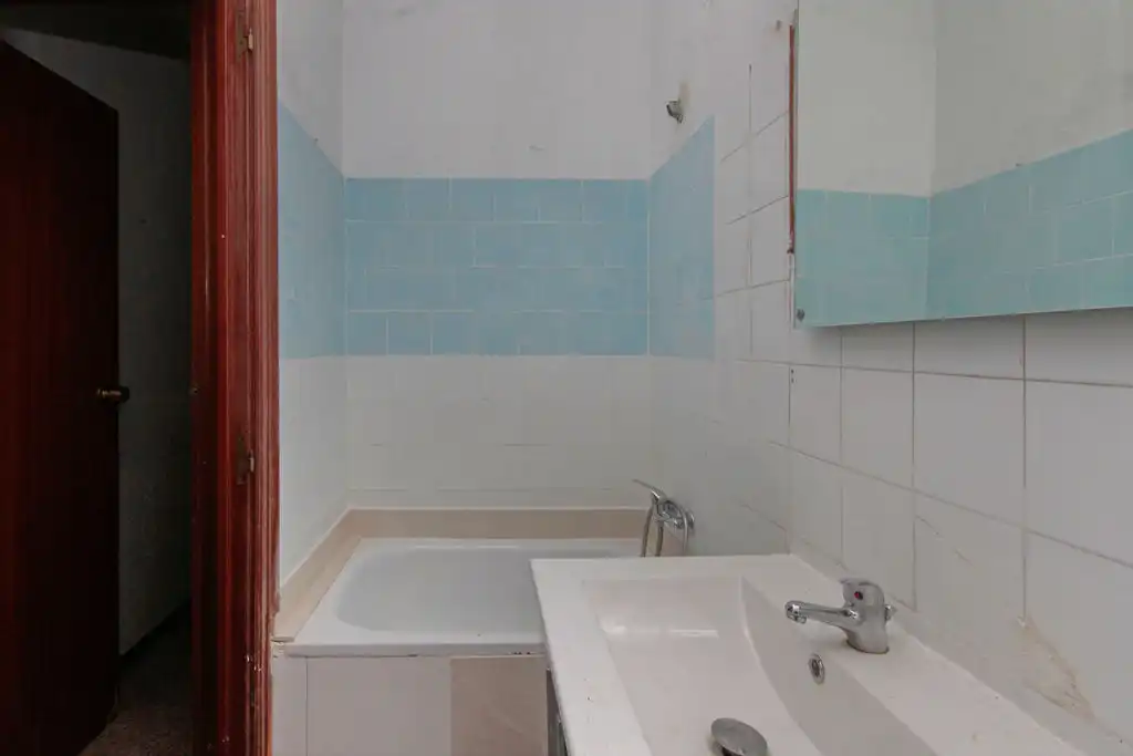Bathroom of Flat for sale in Sant Boi de Llobregat